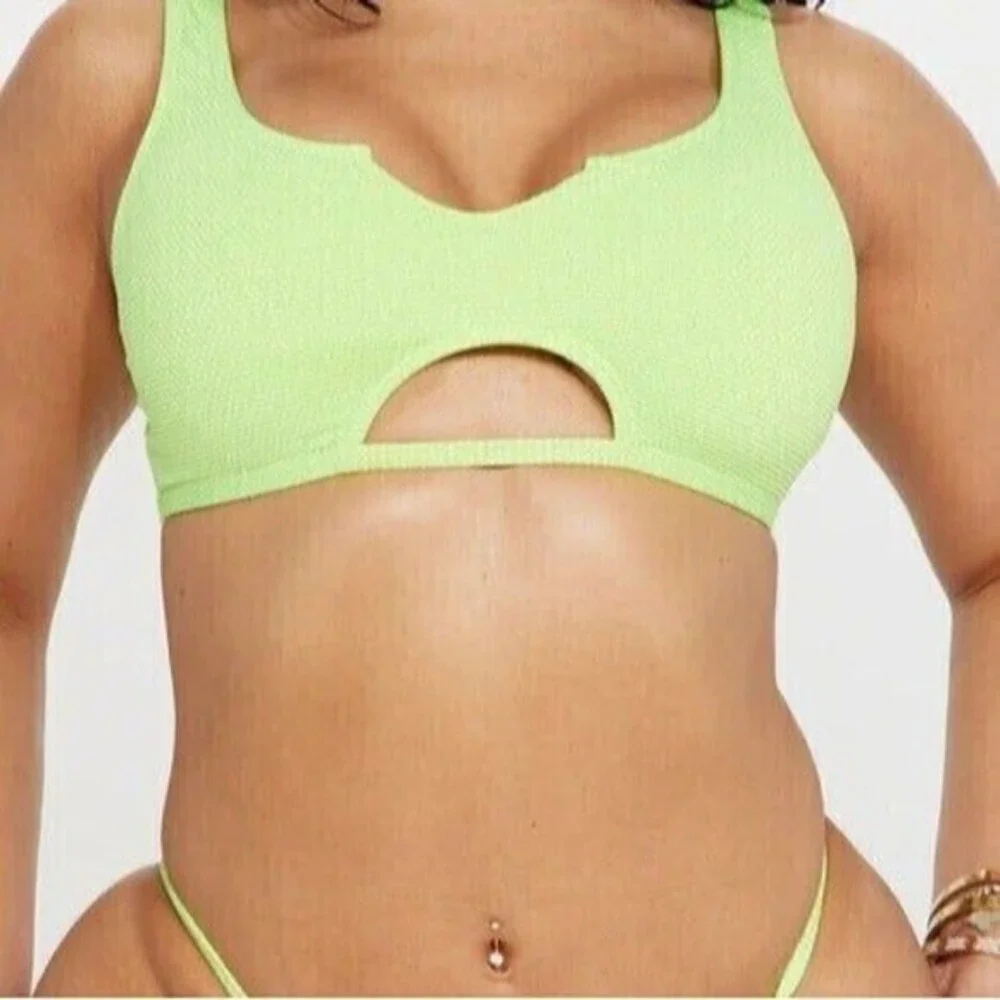 Cabana Del Sol‎ Lime 2 Piece Bikini Size M RefN08
